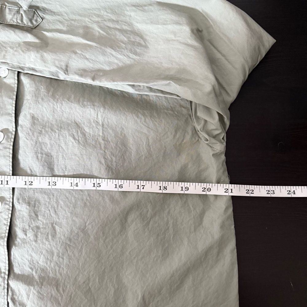 Everlane Boyfriend Shirt Womens XS Sage Green Long Sleeve Slits Supima Cotton - Picture 12 of 13